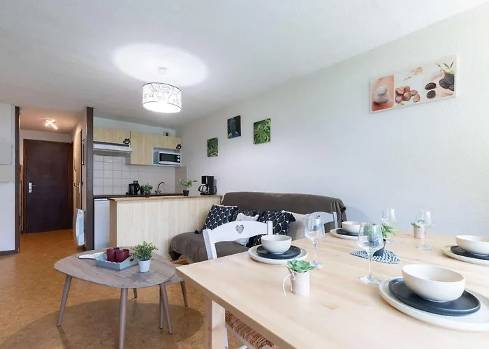 8 Personnes Avec Balcon Sud, Navette Télécabine à Proximité, - Fr-1-296-388 Appartement Saint-Lary-Soulan
